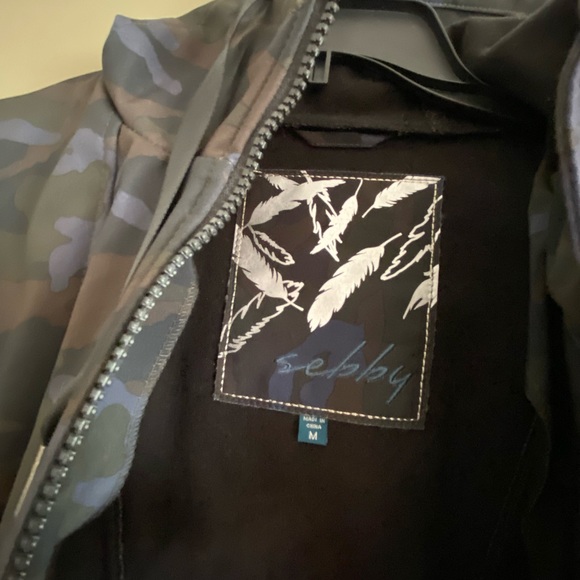 Camo Jacket - Picture 3 of 4